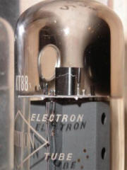 TUBE-KT88-DETAIL2.JPG